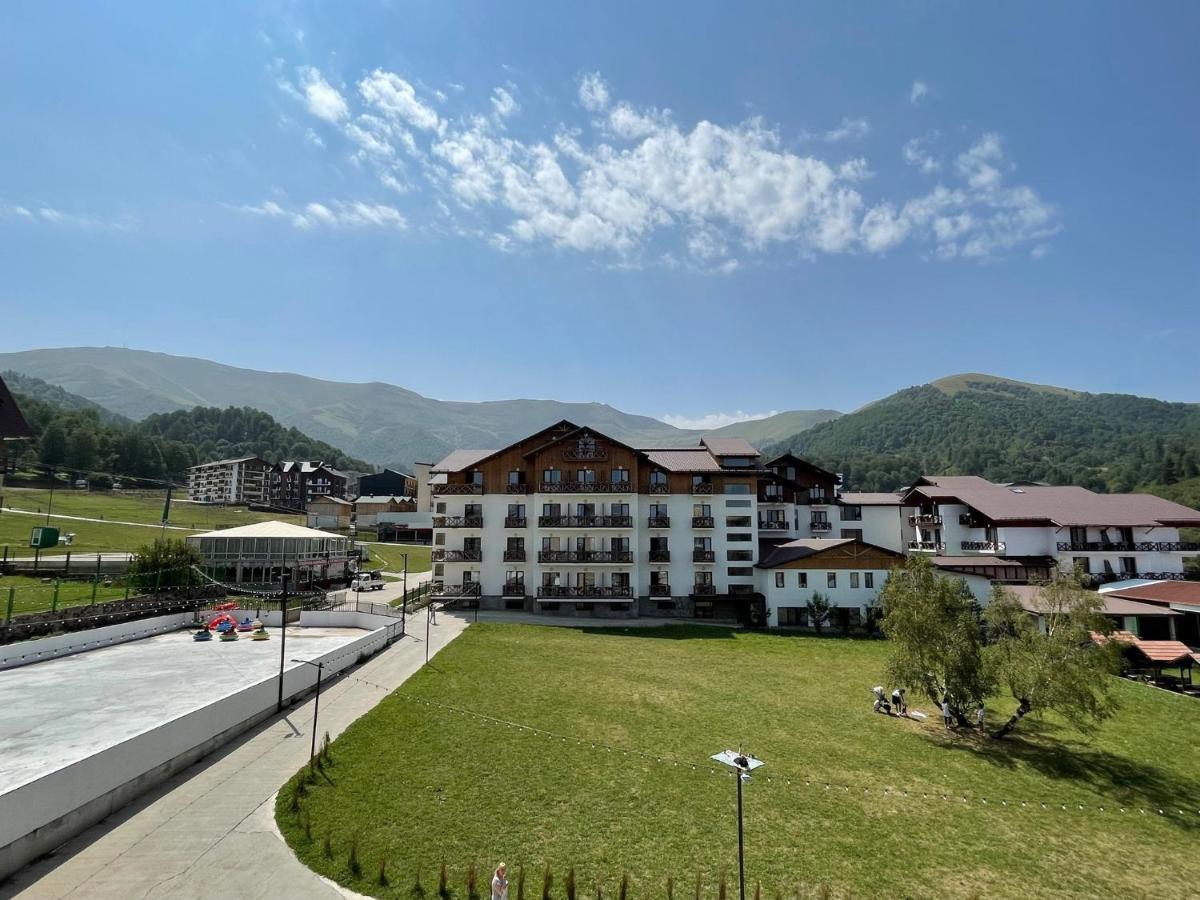 باكورياني Snow Pine Suite - 4 Star Resort المظهر الخارجي الصورة